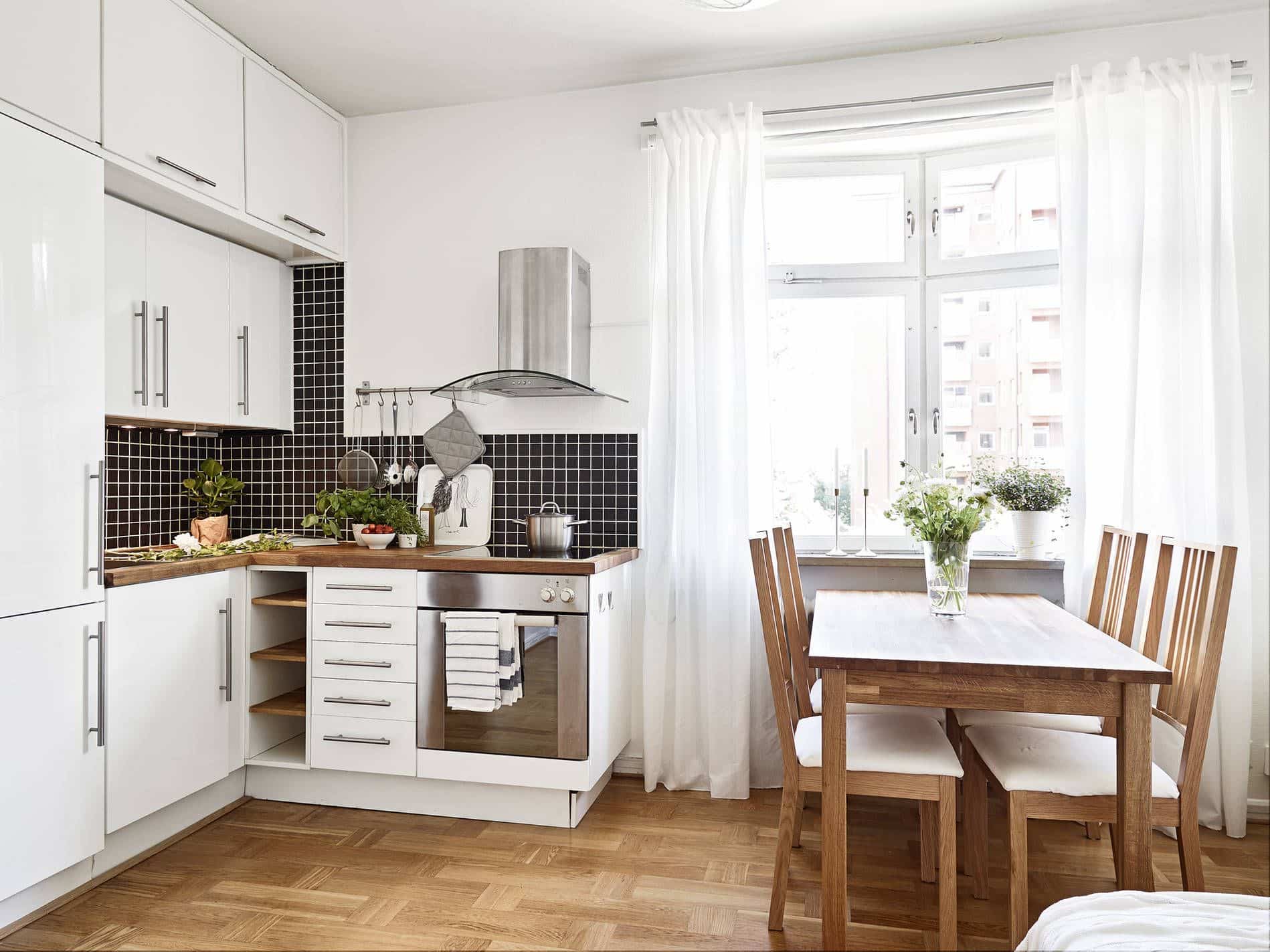 8 Small Kitchen Remodel Ideas to Make Your Space Feel Larger